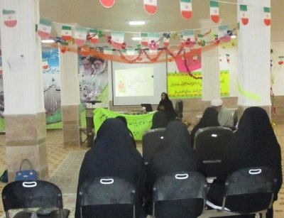 برگزاری جلسه دفاعیه پایان نامه طلاب سطح دو حوزه علمیه الزهرا(س) شهرستان بافق